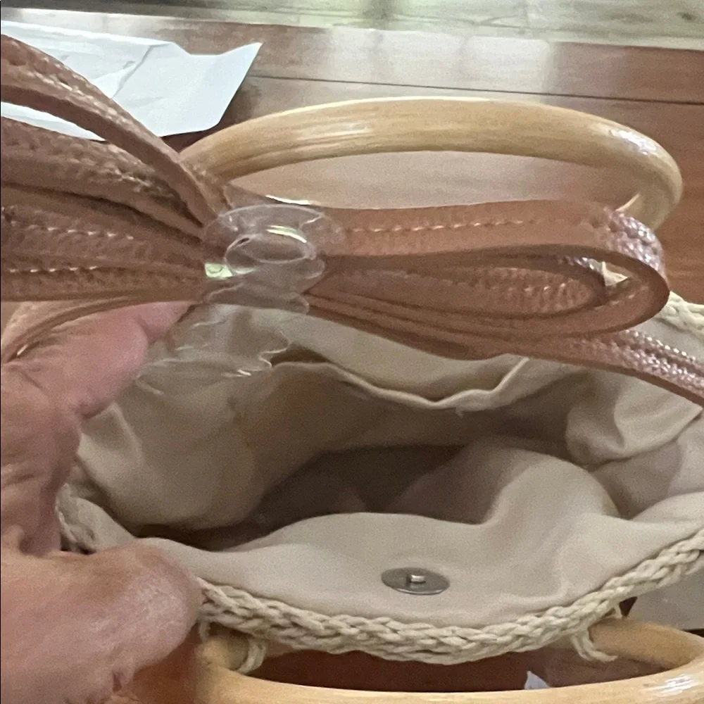 American Eagle Outfitters NWT Cream Woven Crossbody Bag/Purse - Picture 10 of 12